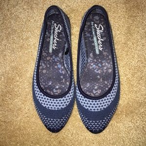 Navy and Multi blue flats